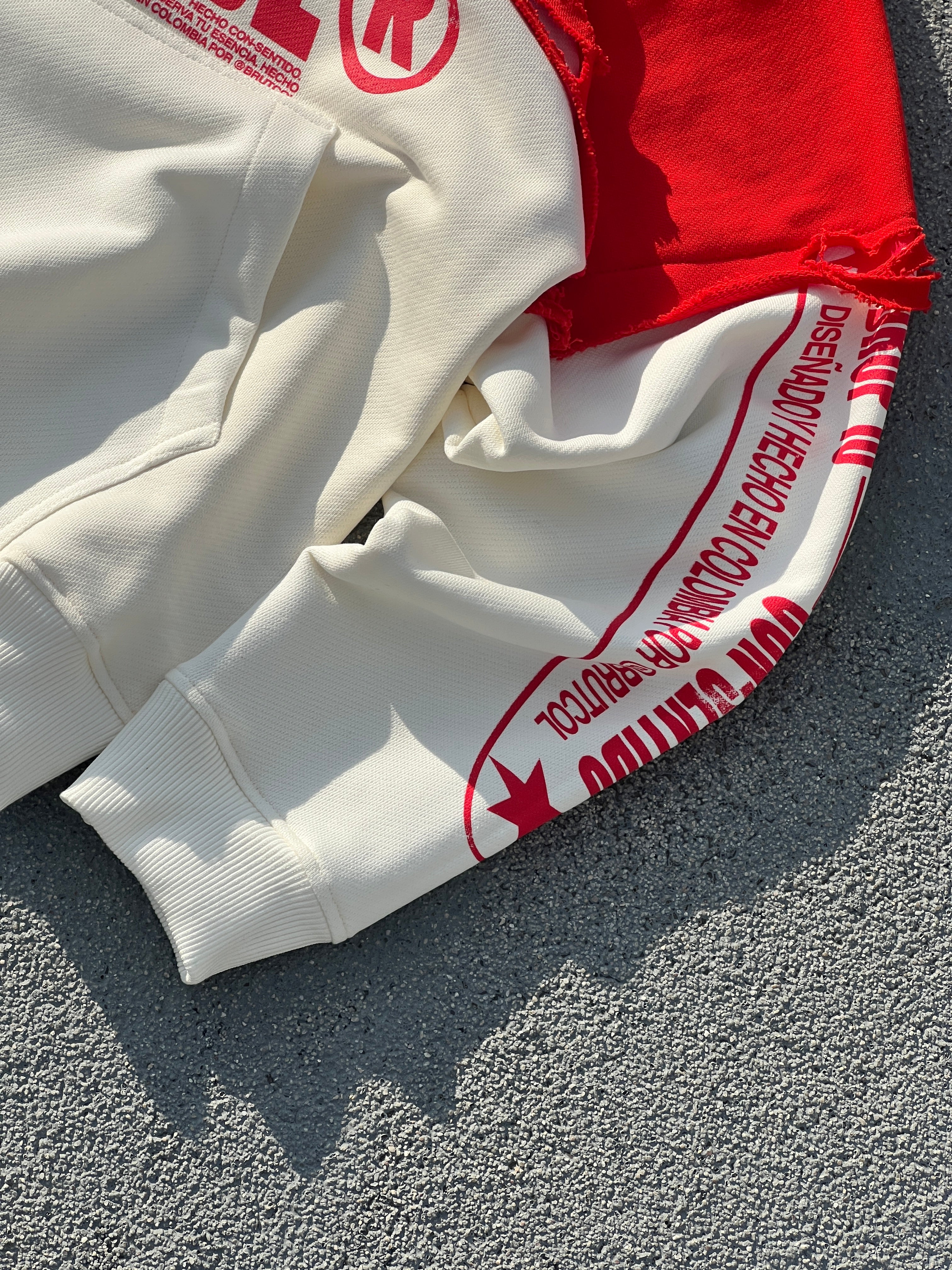 Hoodie Oversized Bicolor Brutcol® Rojo – Drop 10 Edición Limitada
