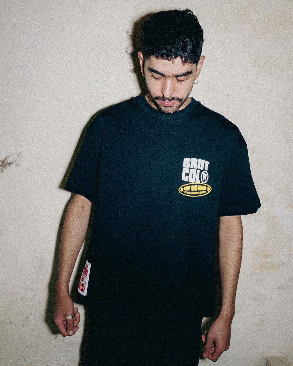 Camiseta Oversize Cropped Brutcol® “Tour en el Con-sentido” – Edición Limitada Drop 10